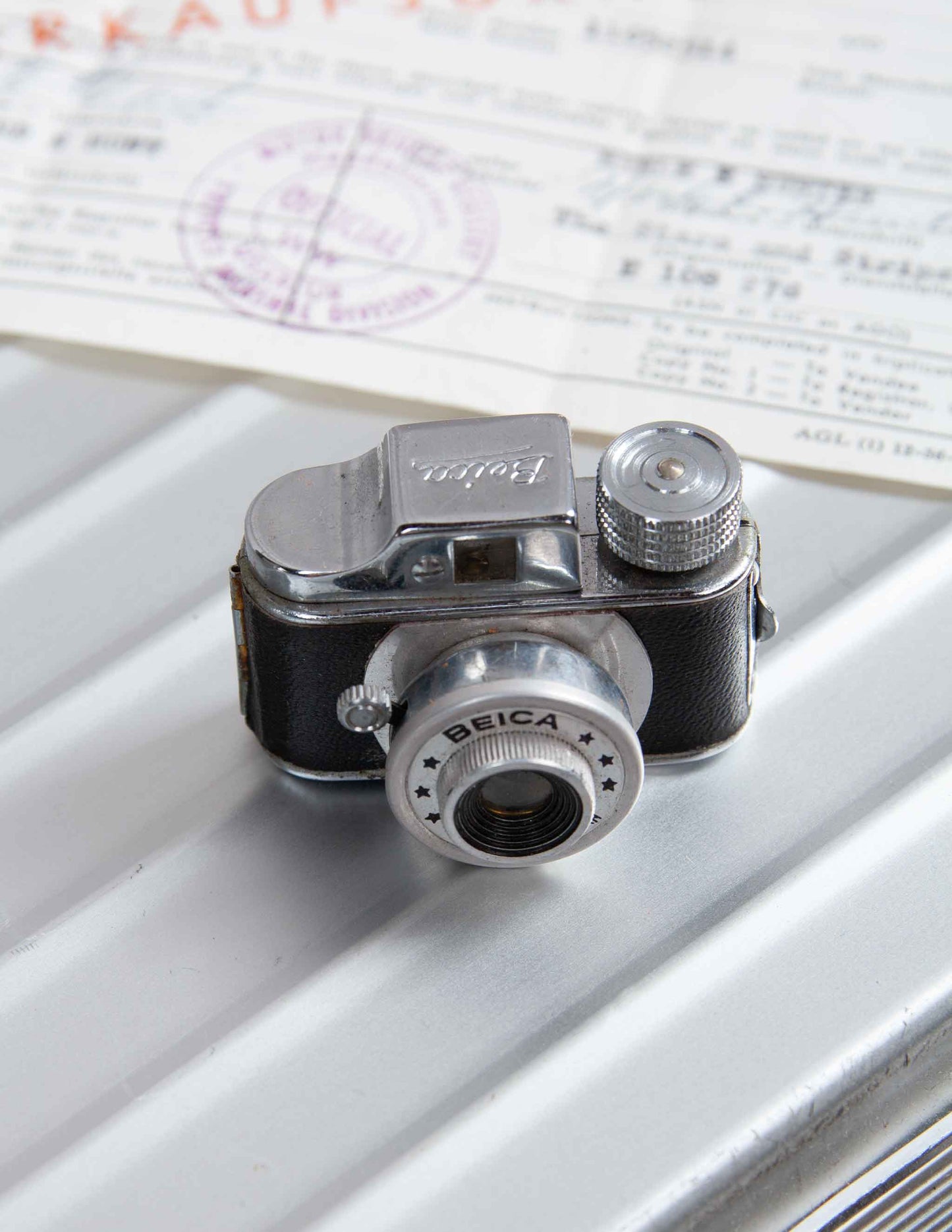 Vintage Beica Miniature Spy Camera with Leather Case – Made in Japan
