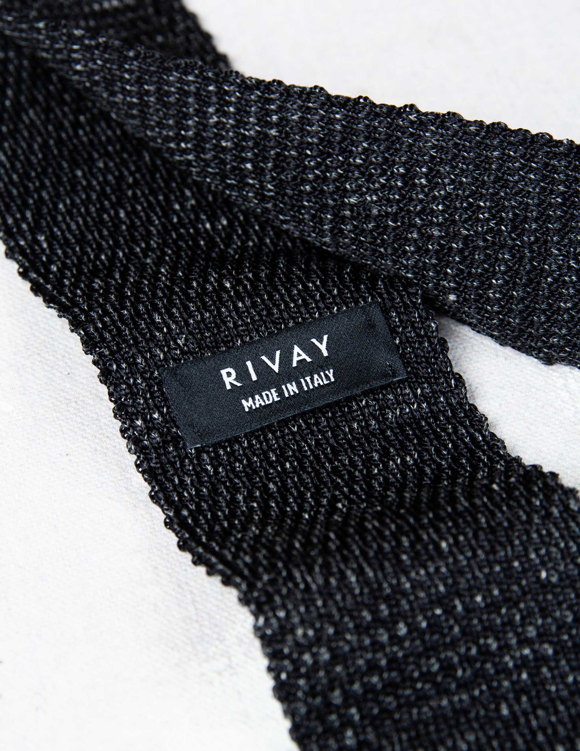Italian Silk Linen Knit Tie in Charcoal