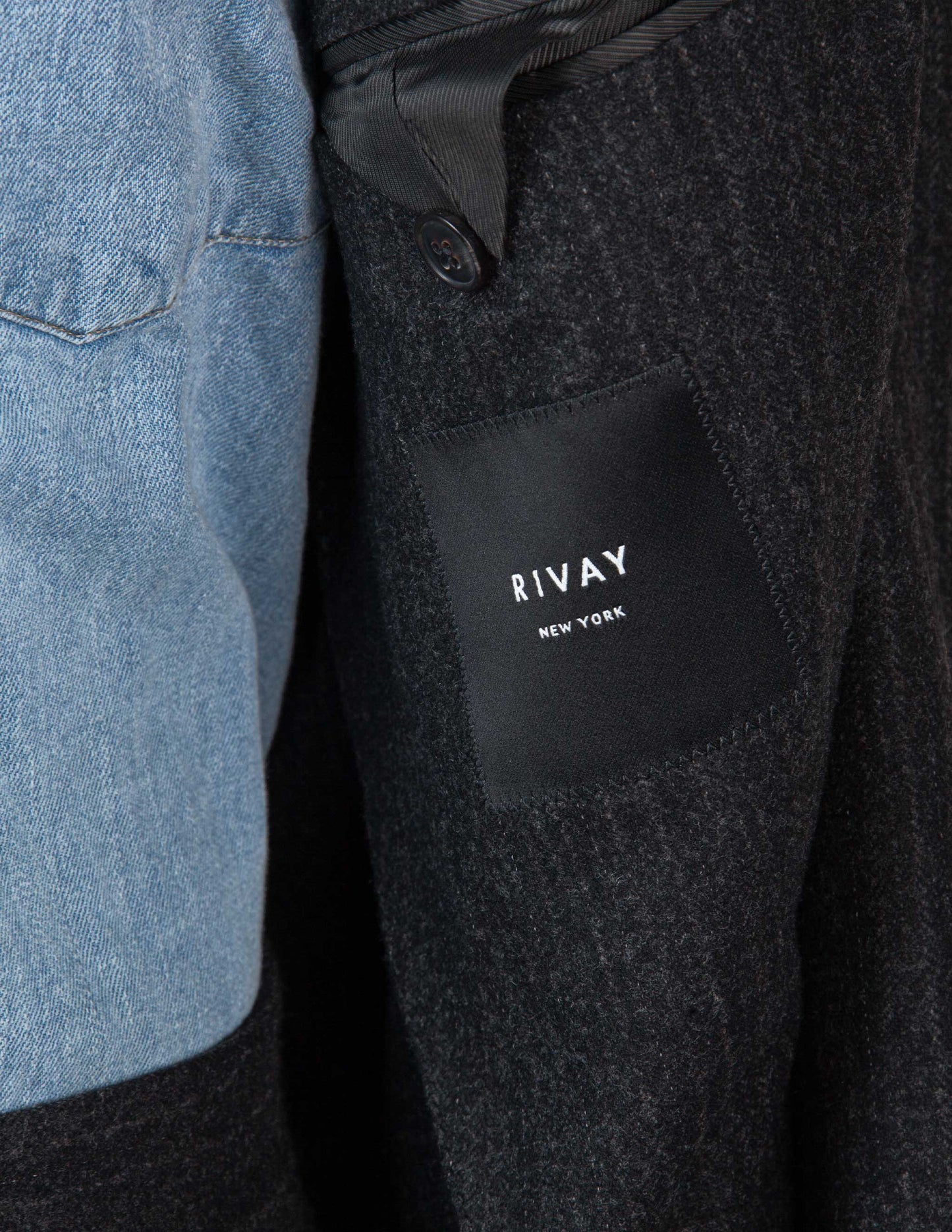 Italian Wool Suit in Charcoal Herringbone