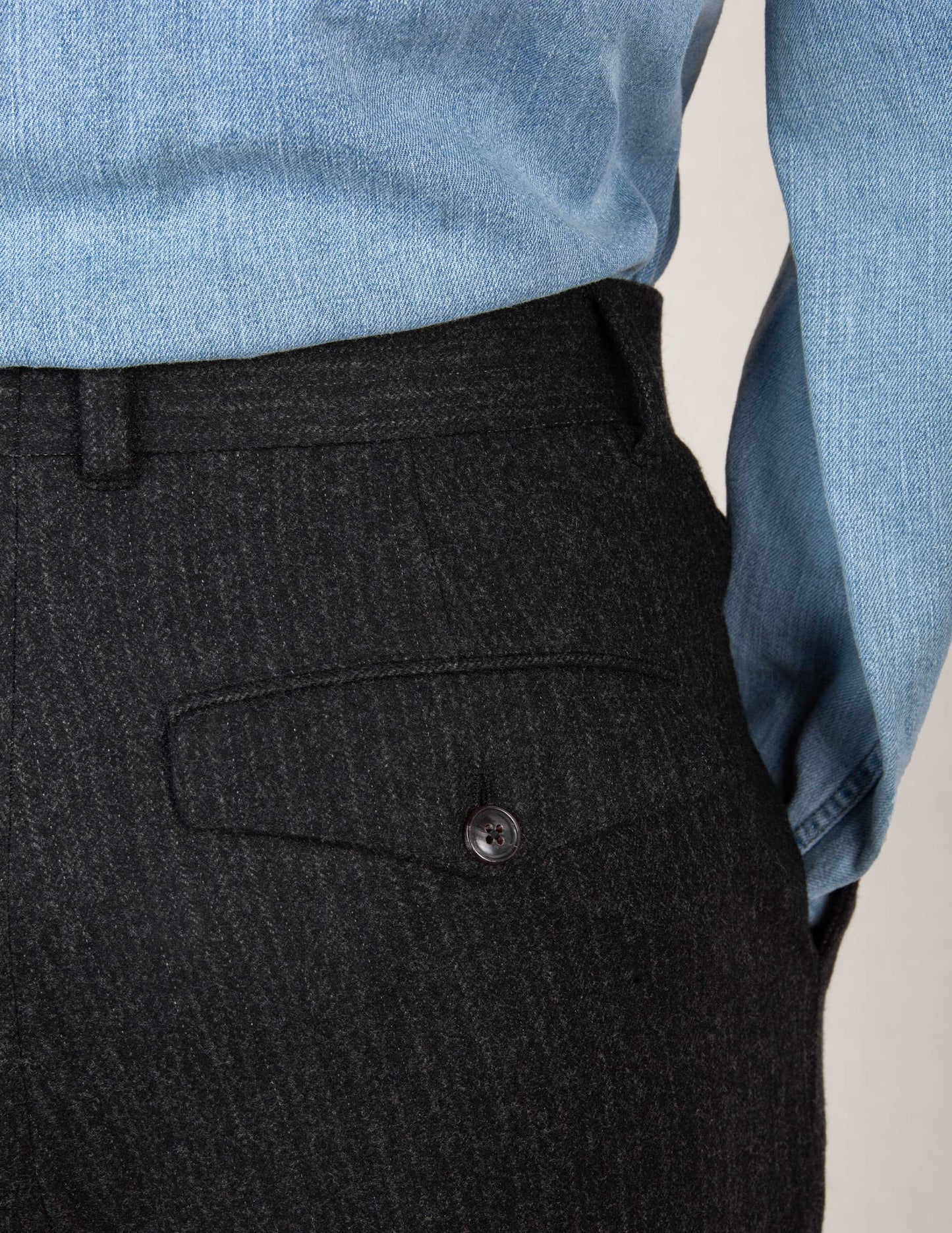 Italian Wool Suit in Charcoal Herringbone