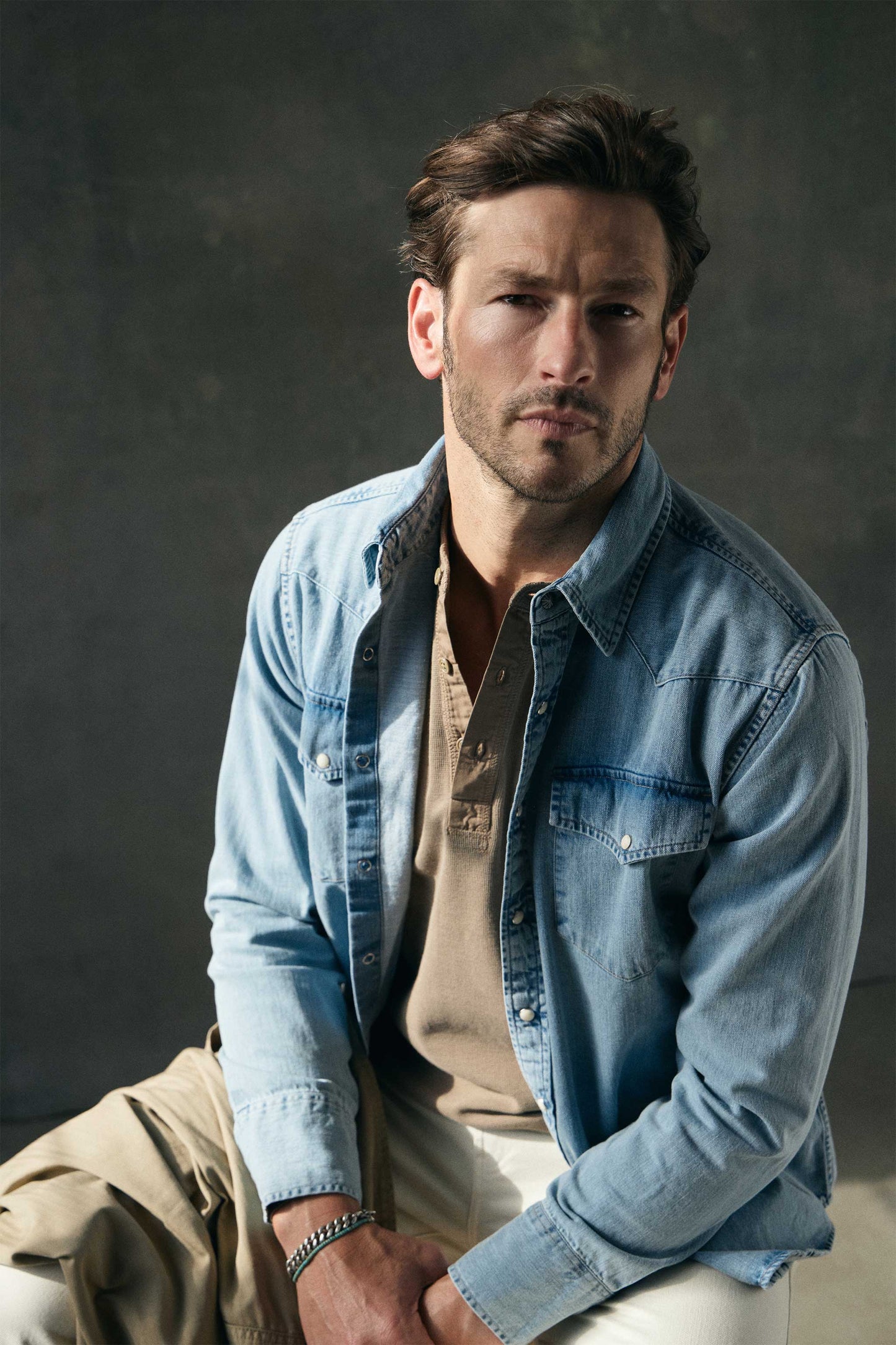 Wayne Denim Western Shirt in Light Wash