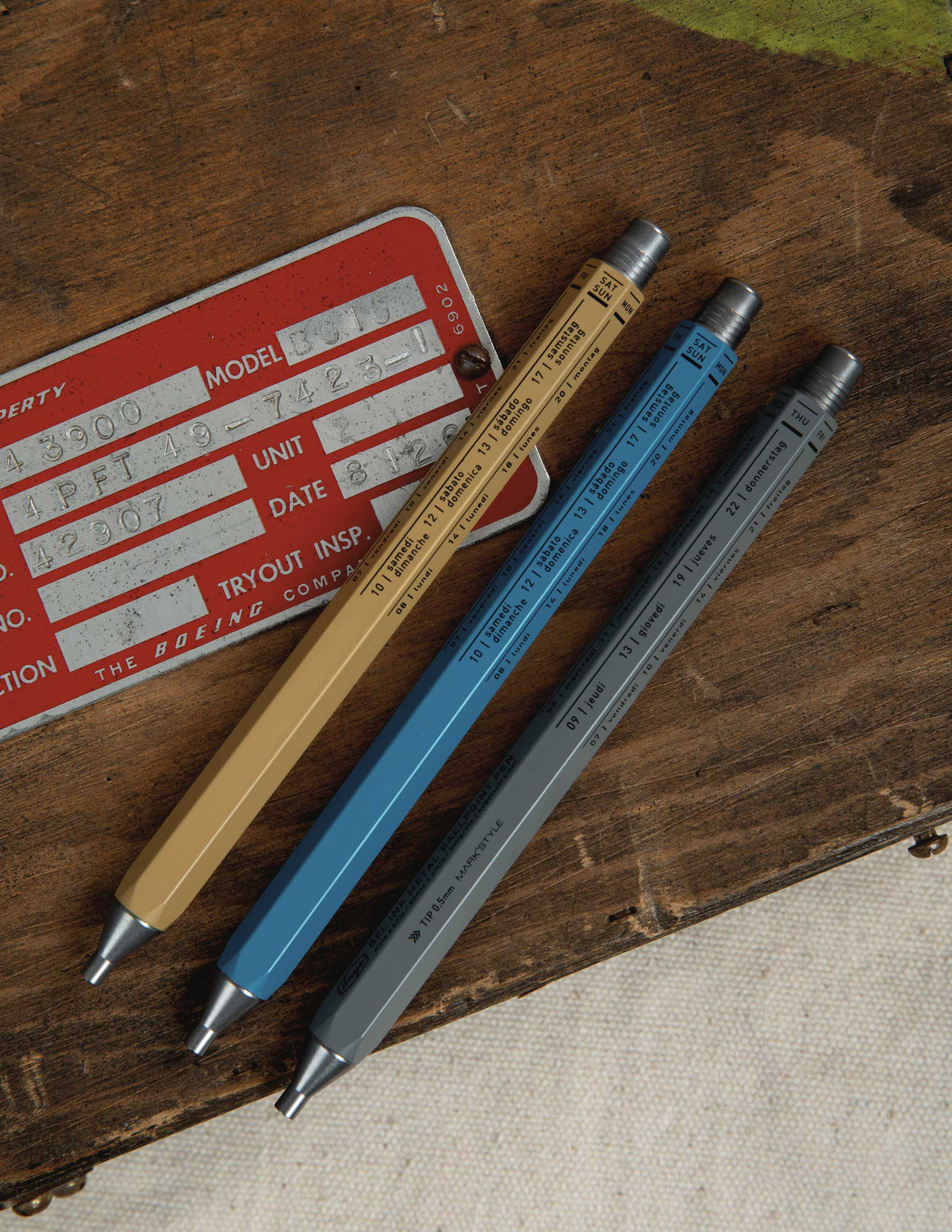 MARK's Inc. Gel Metal Ballpoint Pen in Gray