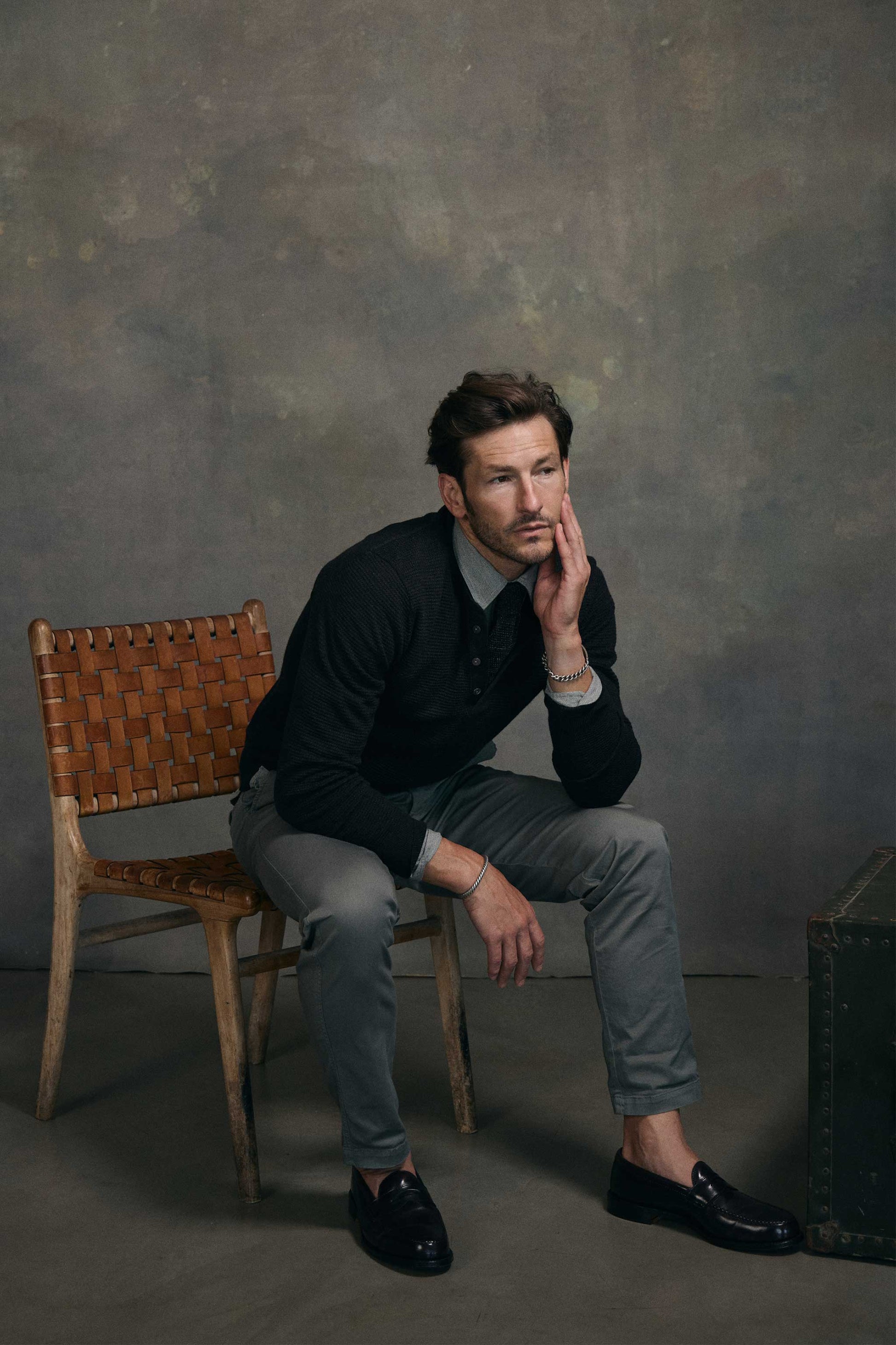 Rivay Series Chino in Pewter Green