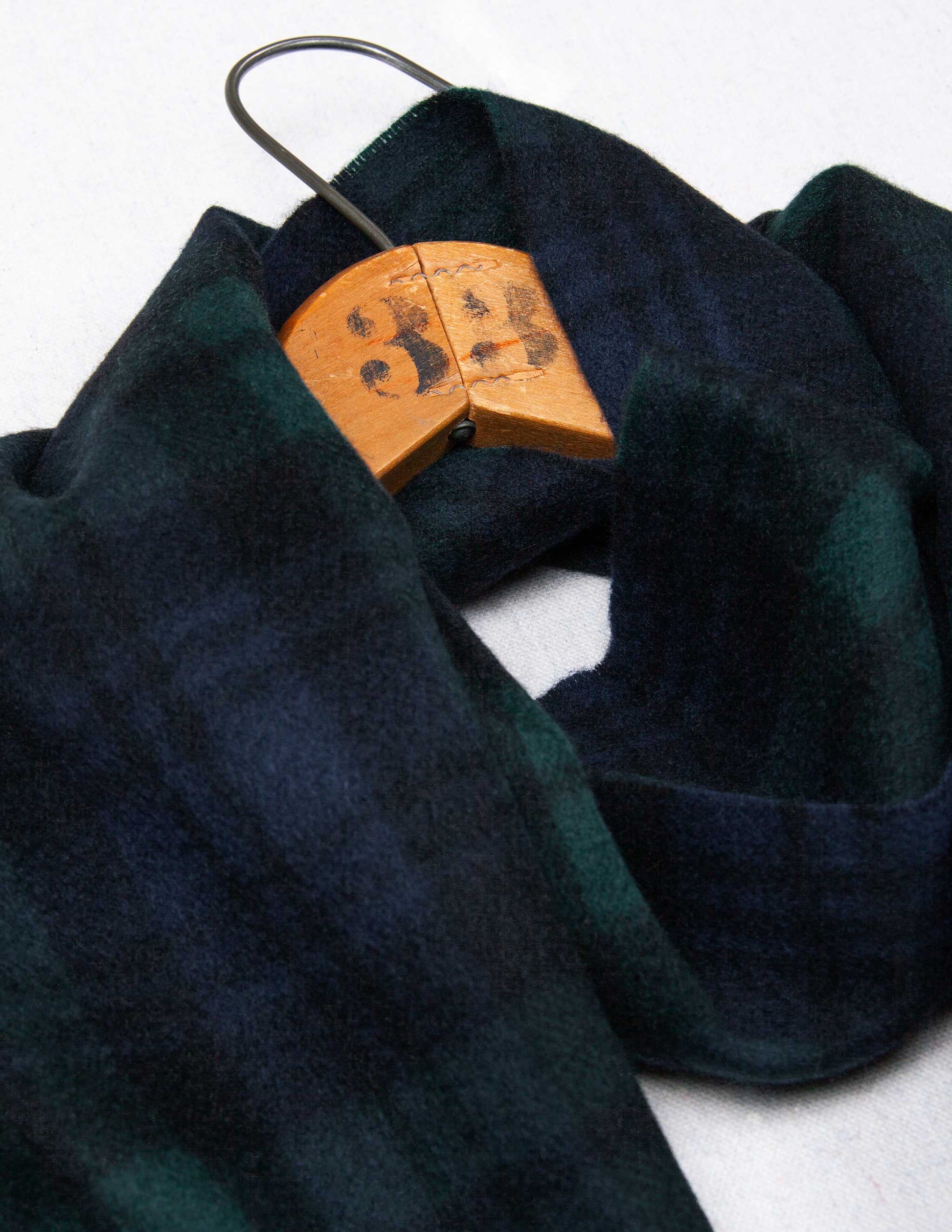 English Cashmere Scarf in Black Watch Tartan