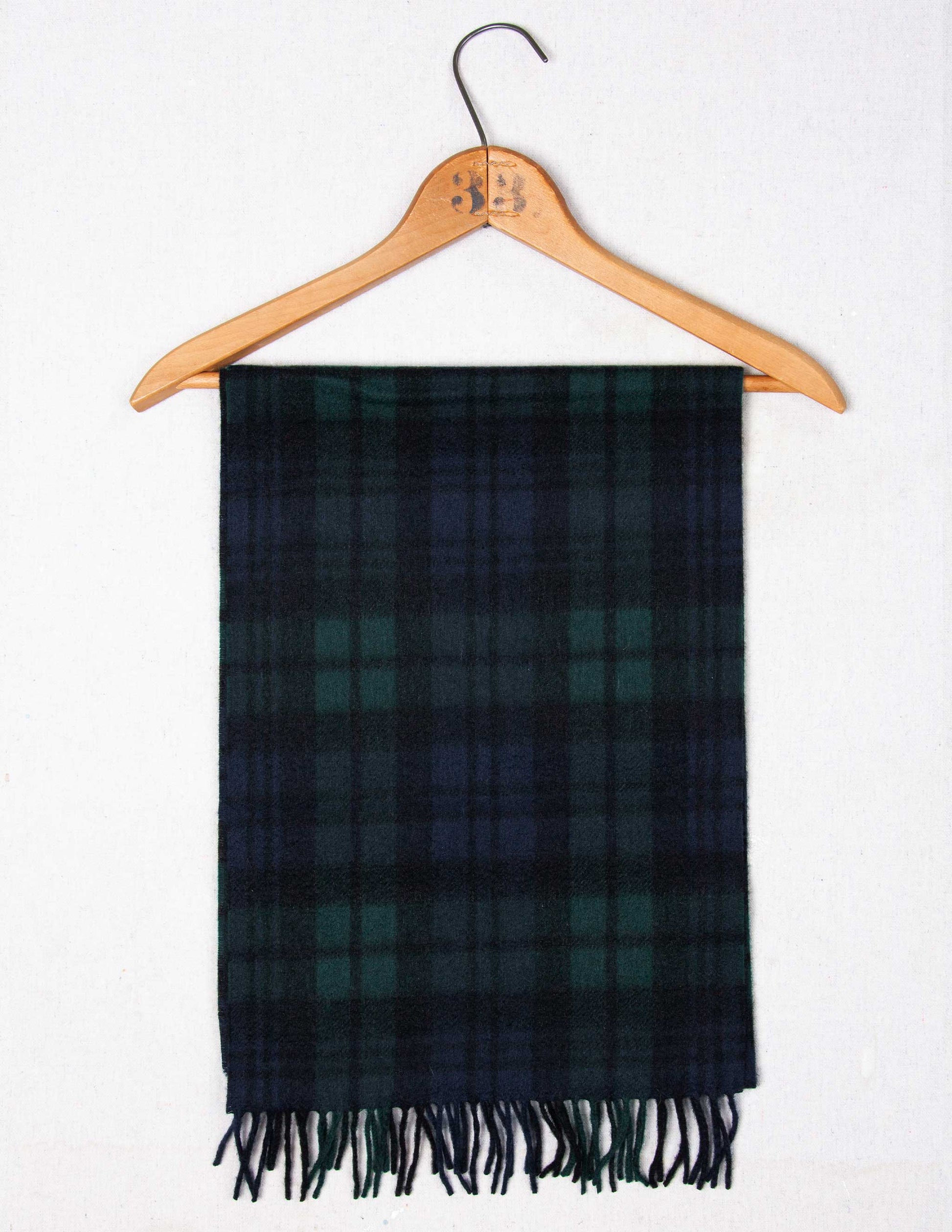 English Cashmere Scarf in Black Watch Tartan