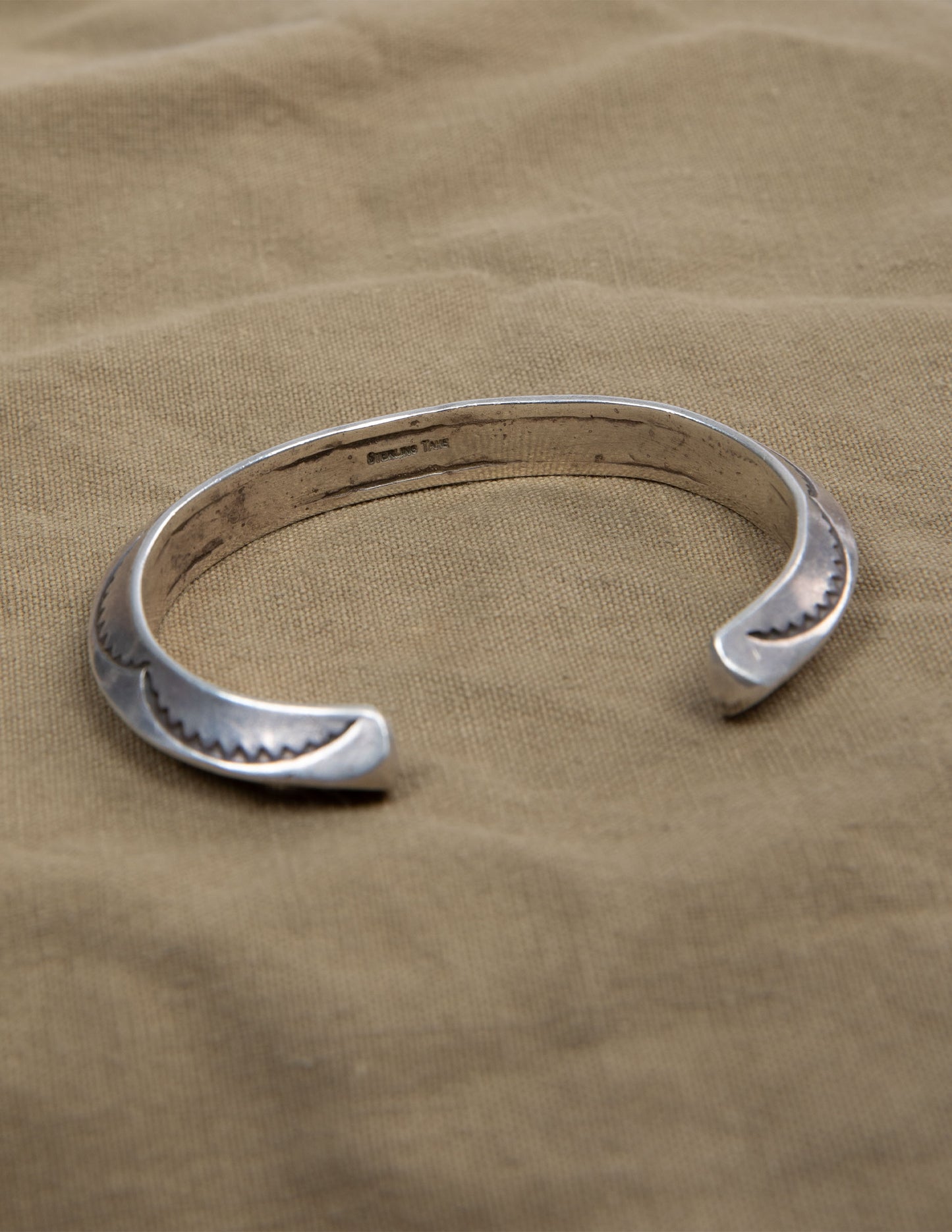 Vintage Sterling Silver Carinated Cuff