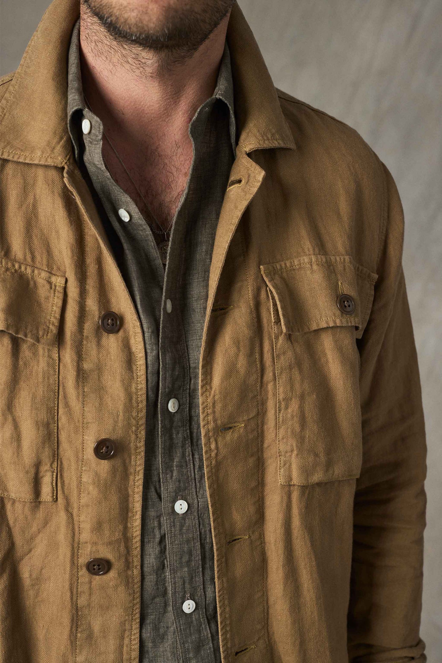 Rivay Isle Linen Shirt in Sage Brush