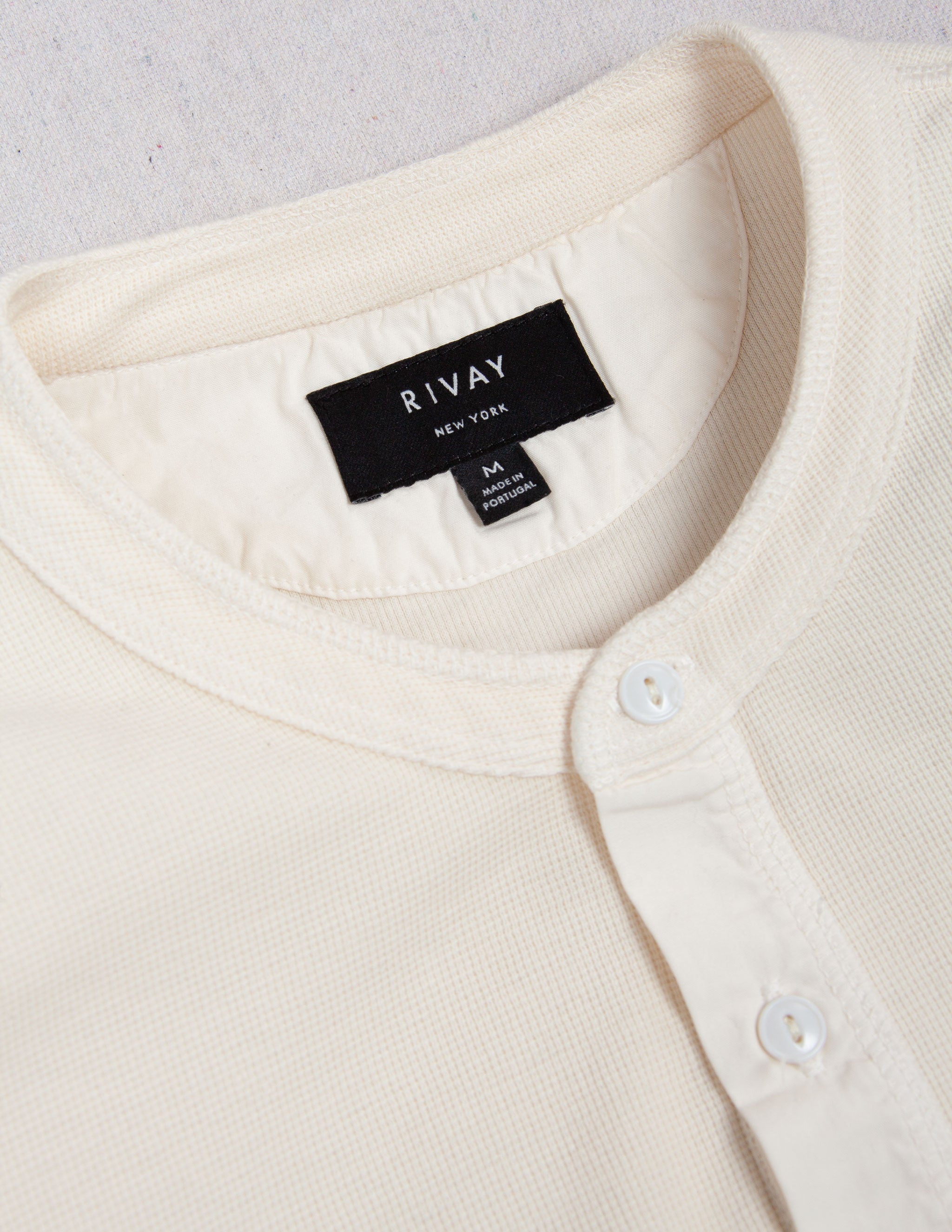 Gibson Waffle Henley in Antique White – RIVAY