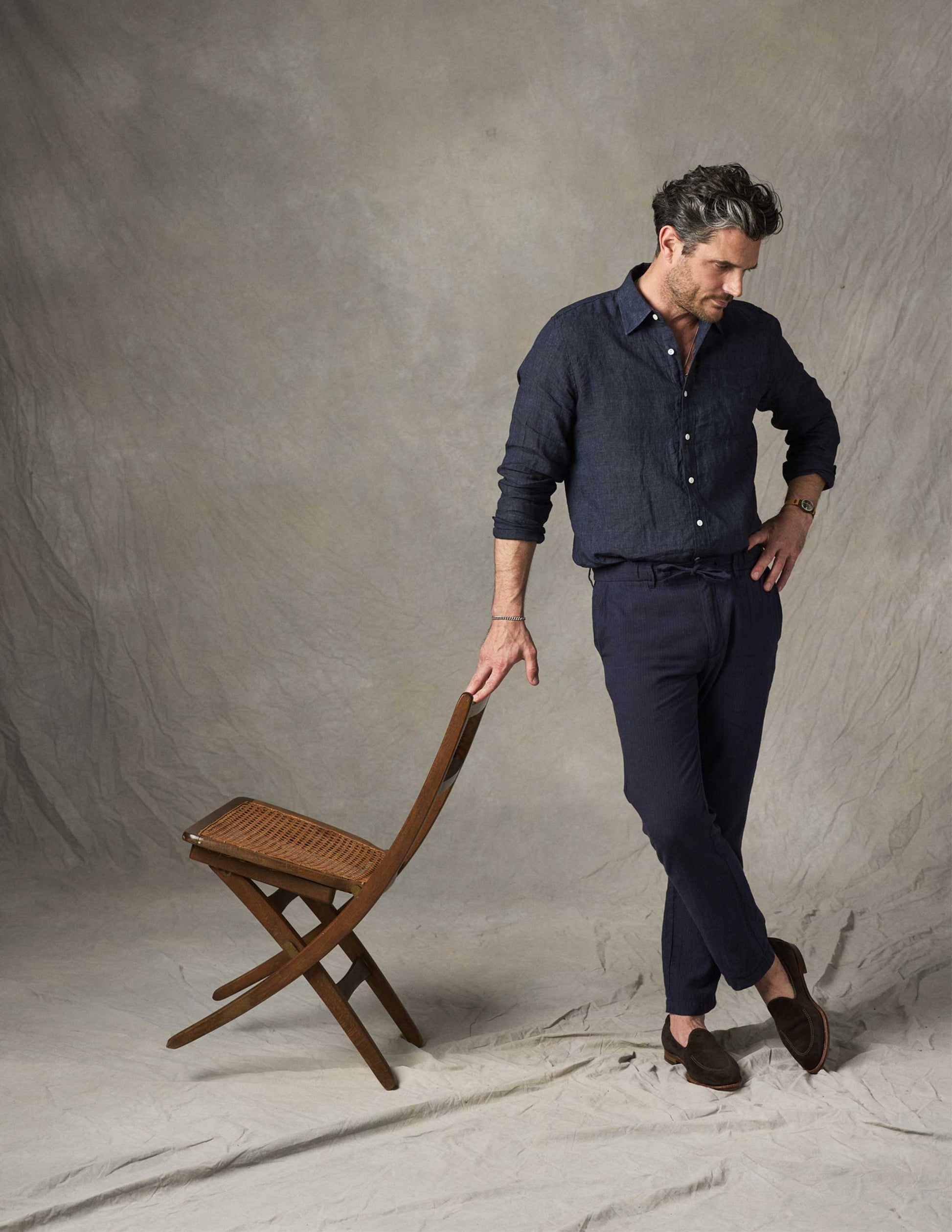 Rivay Isle Linen Shirt in Marine