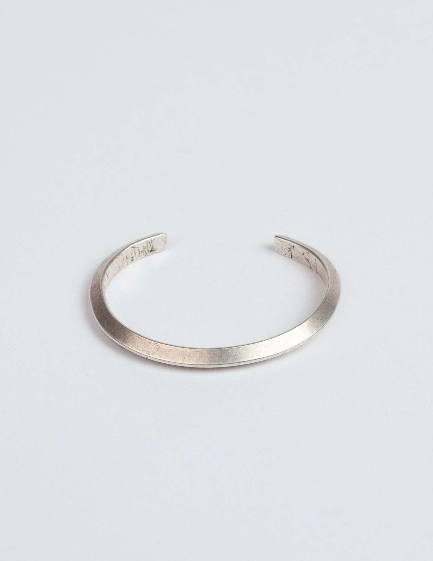 Vintage Unmarked Carinated Navajo Sterling Silver Cuff Bracelet