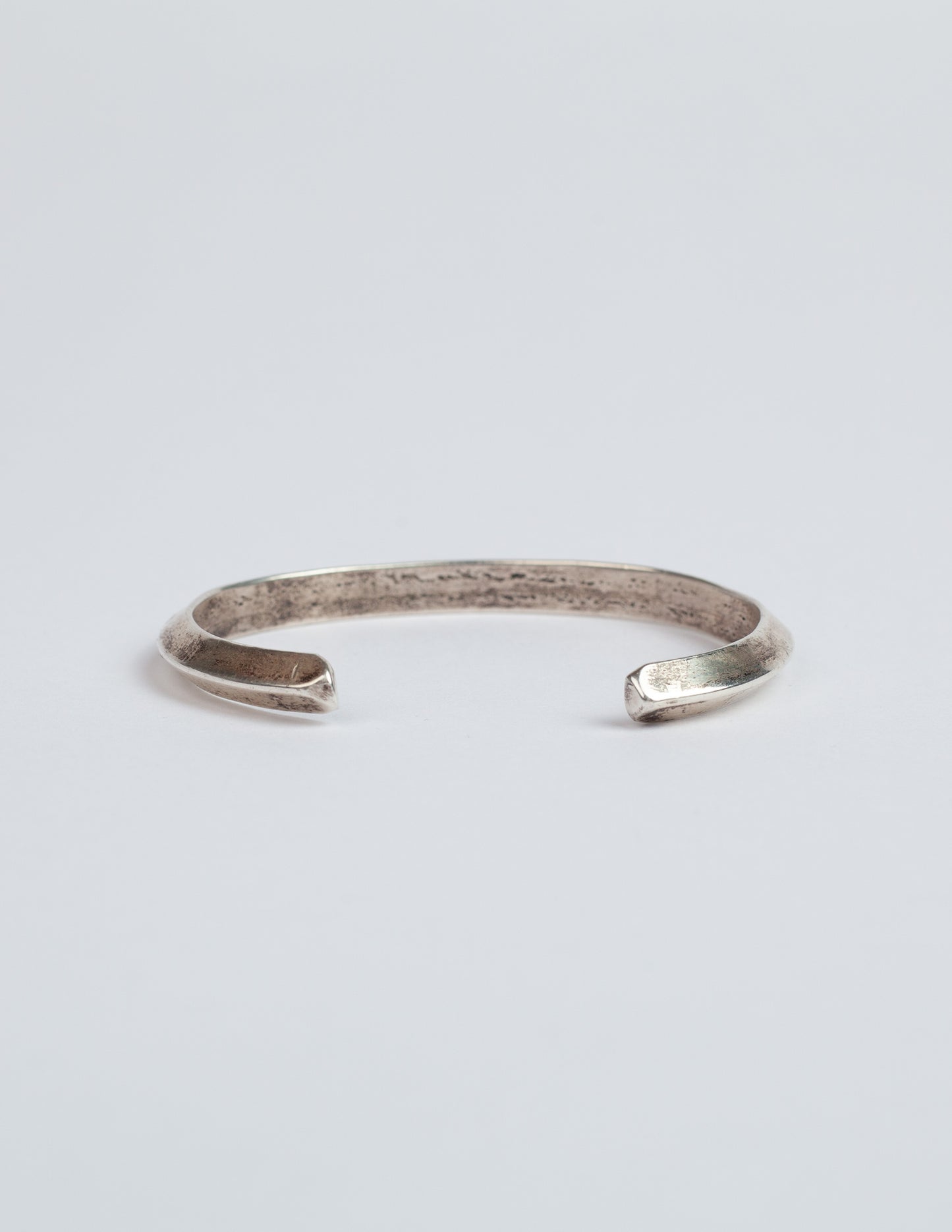 Rivay Vintage Carinated Navajo Sterling Silver Cuff Bracelet with Oval Design