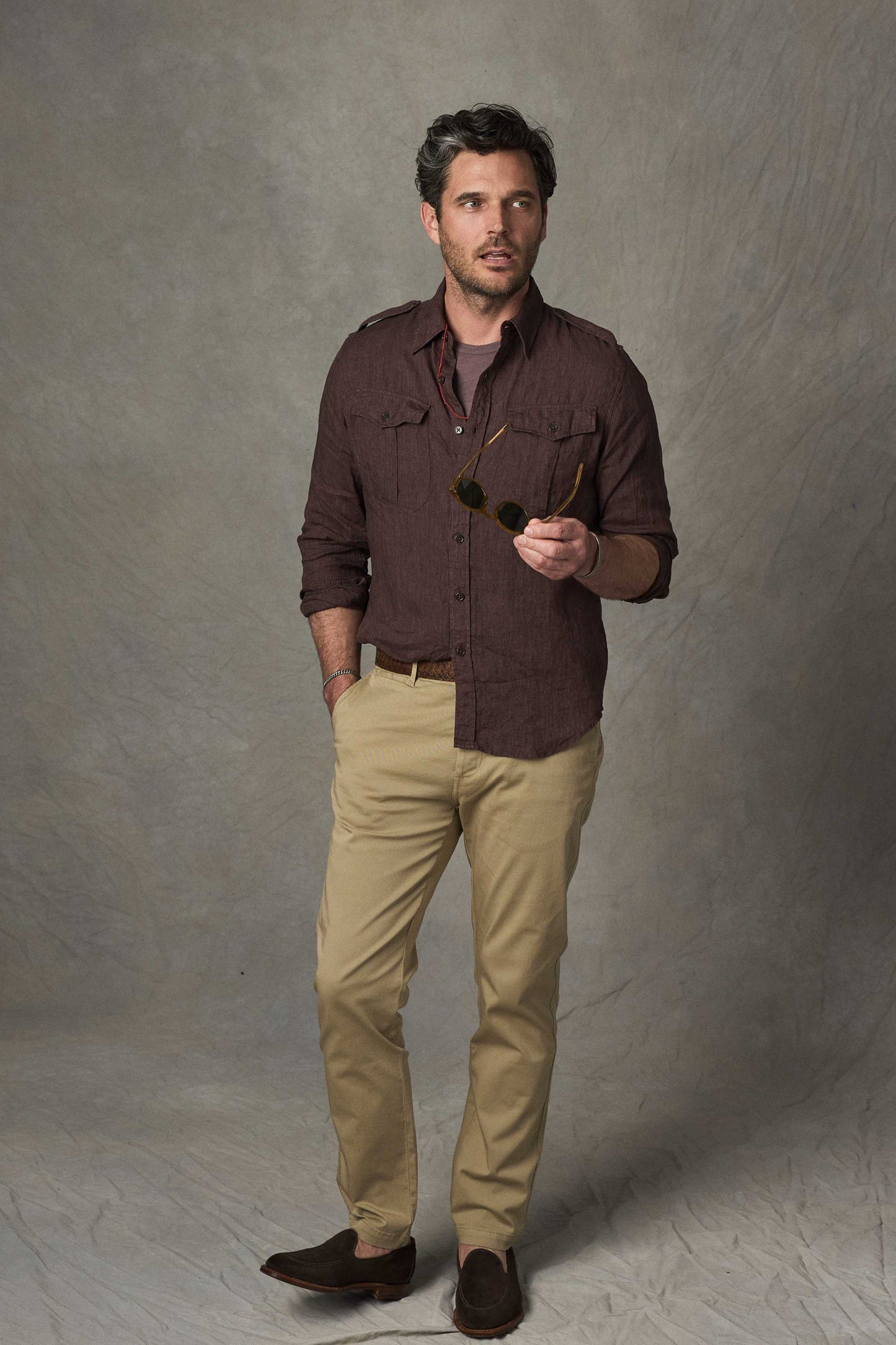 Atlas Linen Safari Shirt in Saddlewood