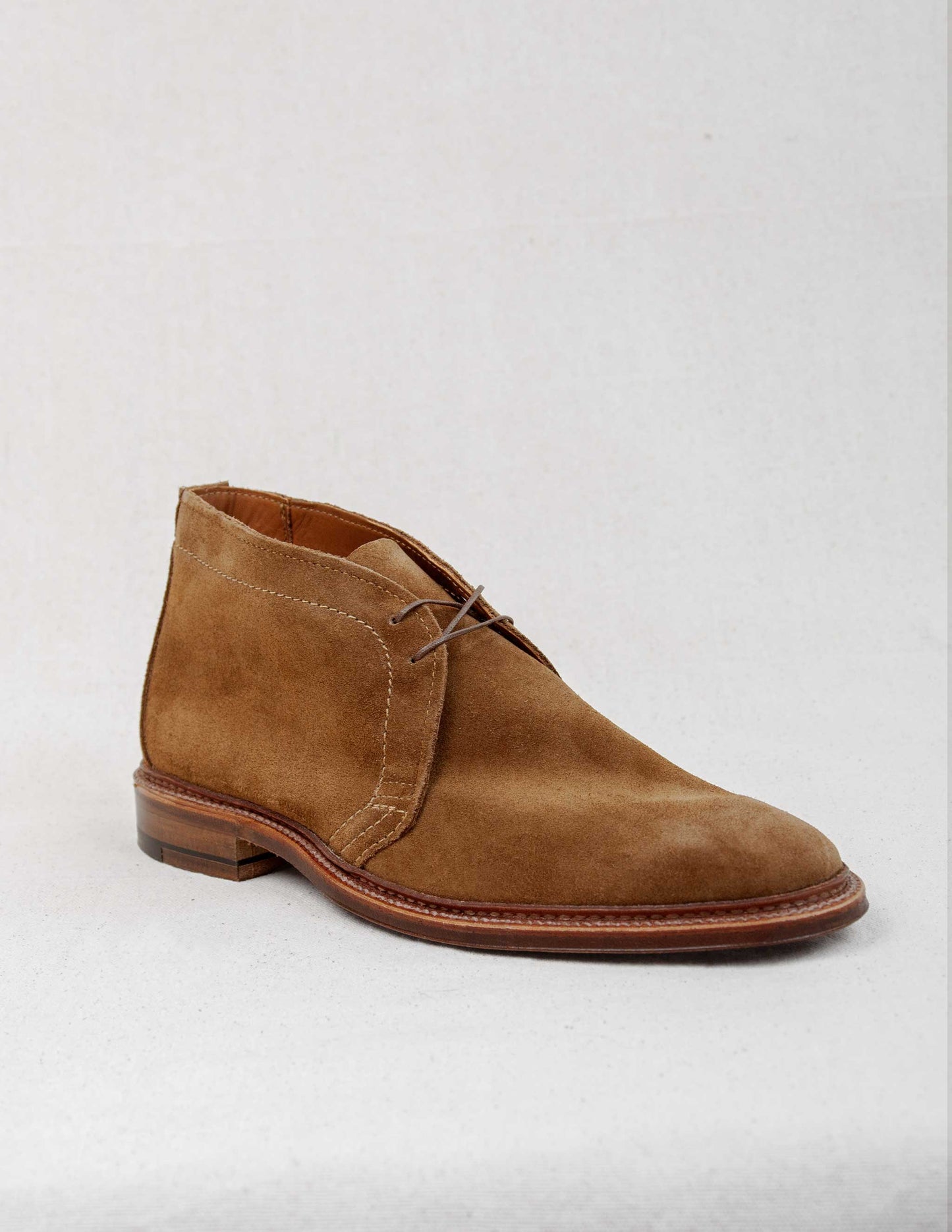 Alden Chukka 1493 in Snuff Suede