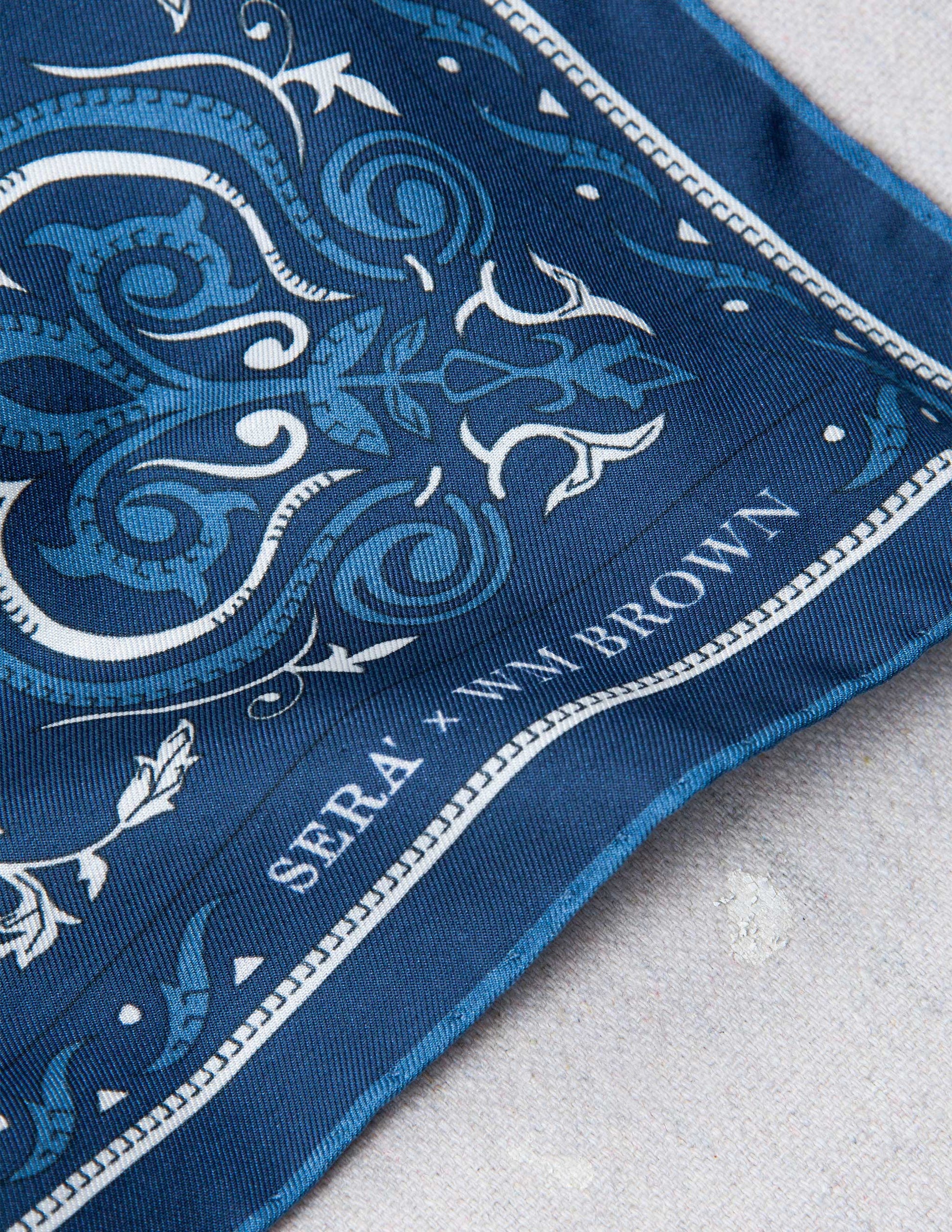 Serà Fine Silk x WM Brown Bandana in Blue