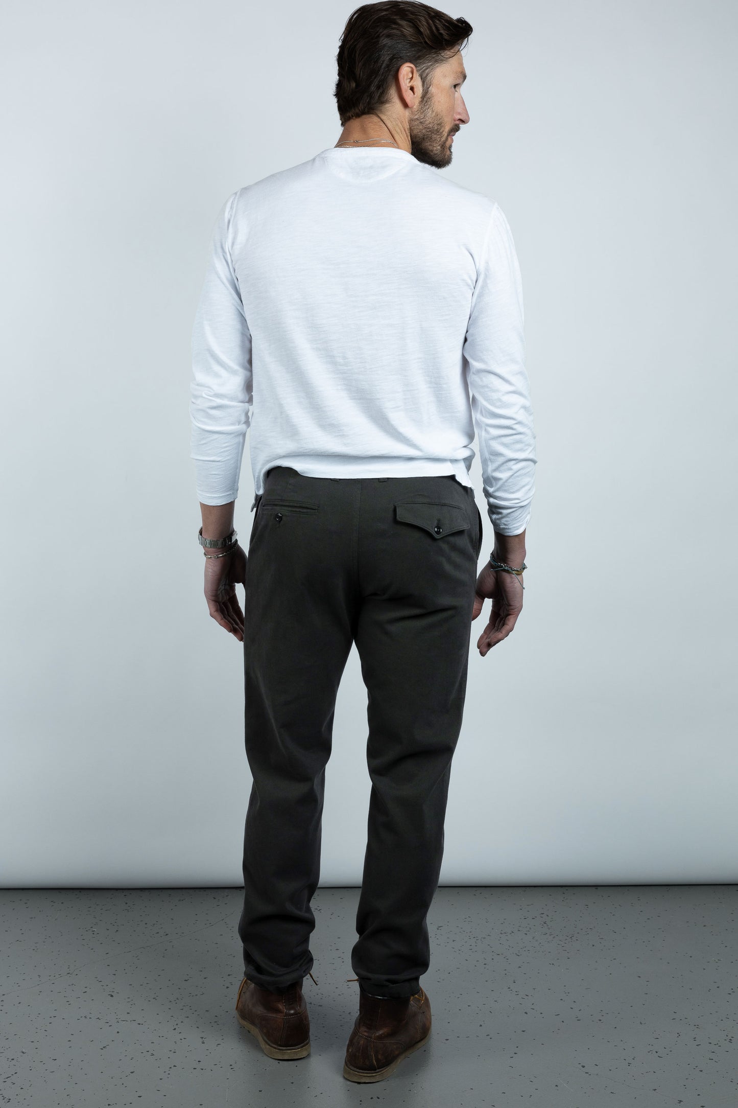 Series Chino in Washed Black
