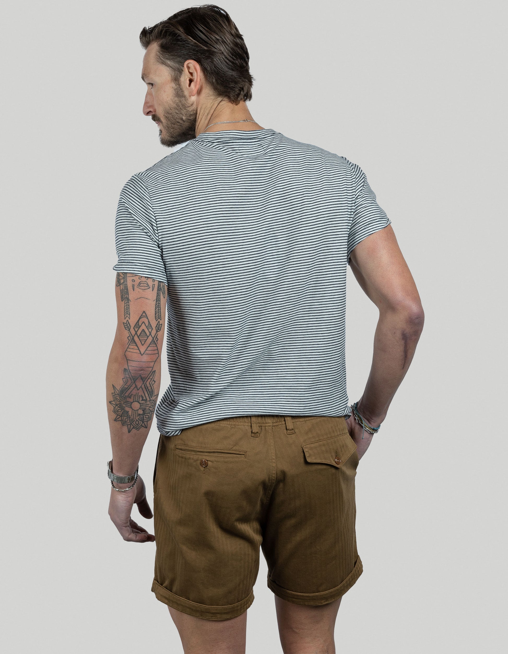 Rivay Skiff Short Golden Brown